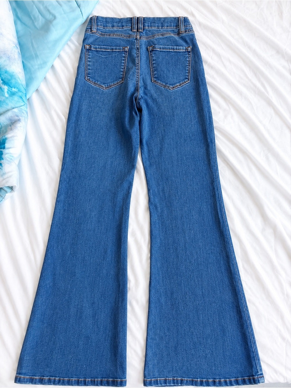 Sincerely Jules High Rise Flare Jeans Size 25 Light Wash Stretch Denim - Picture 3 of 6